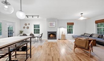323 PALMER Rd, Basye, VA 22810