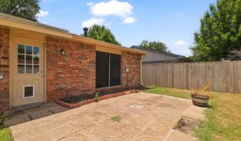 5529 Gates Dr, The Colony, TX 75056