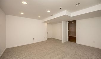 7614 General Meade Ln, Affton, MO 63123
