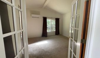54785 McKenzie River Dr, Blue River, OR 97413