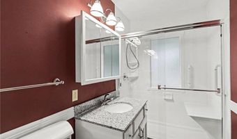 236 Strese Ln, Apple Valley, MN 55124