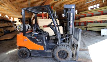 62 Cross St, Brighton, VT 05846