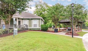 447 W LONGLEAF Dr 301, Auburn, AL 36832