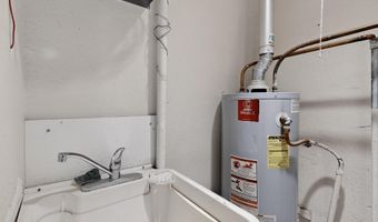 3915 4th St NW, Albuquerque, NM 87107