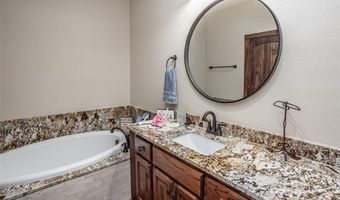 240 Magnolia Ln, Bennington, OK 74723