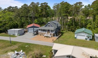 215 River Rd, Arapahoe, NC 28510