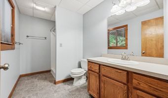 655 Auburn Trl SE, Ada, MI 49301