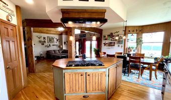 24352 St. Hwy Ee, Aurora, MO 65605