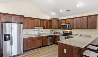 610 Fawn Branch Trl, Boiling Springs, SC 29316