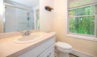 20 Locke Hill Ln, Barrington, NH 03825