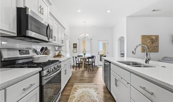 426 NW 59th Ave, Bentonville, AR 72713