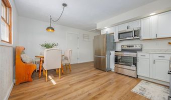 710 Field St, Altamont, IL 62411
