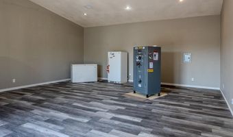 42565 La Posa Rd, Bouse, AZ 85325