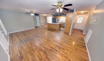5731 GLADE Cir, Anniston, AL 36206