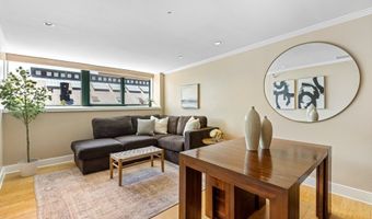 42 8th St 5525, Boston, MA 02129