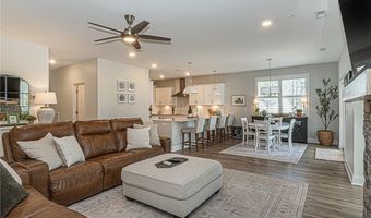 1528 Salters Ln, Aberdeen, NC 28315
