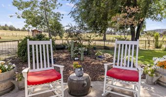 35429 McCartie Ln, Bonanza, OR 97623