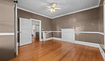 1610 Nc-102 E, Ayden, NC 28513