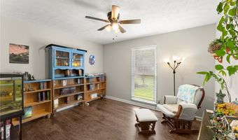 3932 Marguerite Dr NW, Acworth, GA 30101