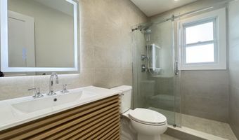 40 ISABELLA Ave 1, Bayonne, NJ 07002
