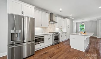 1162 E 36th St, Charlotte, NC 28205