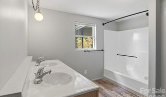 75 Old Macedonia Rd, Alexander, NC 28701
