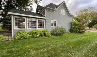 96 E Park St, Cottonwood, MN 56229