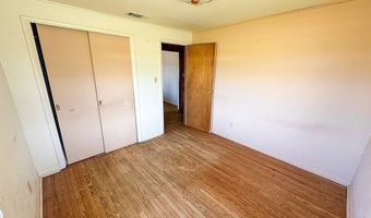 207 S 13th St, Alpine, TX 79830