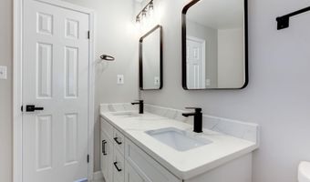 3520 GOLDEN HILL Dr, Bowie, MD 20721