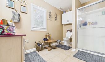 1090 W Van Buren St, Alexandria, IN 46001