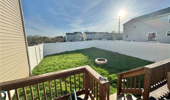 117 Fall Lake Ln, Amherst, OH 44001