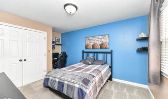 317 Edgewood Pl E, Anderson, IN 46011