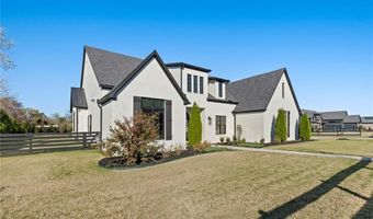 100 Averie Ln, Bentonville, AR 72713