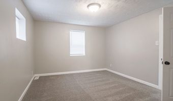 4690 N Sadlier Dr, Indianapolis, IN 46226