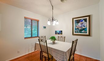 7673 Woodmere Dr 27, Athens, OH 45701