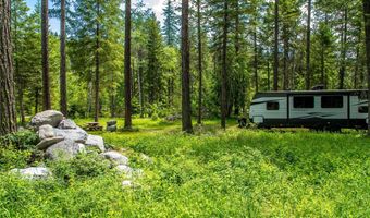 695 Latigo Ln, Bigfork, MT 59911