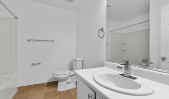 32 RED OAK CANYON St 1, Henderson, NV 89012