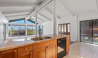 561 Kaleo Pl, Kihei, HI 96753