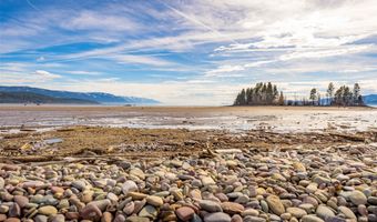 440 Holt Dr, Bigfork, MT 59911