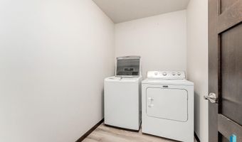 48 N 6th St, Baltic, SD 57003