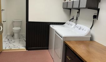 464 Putney Rd, Brattleboro, VT 05301