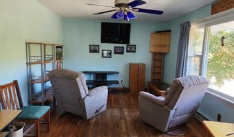 536 Old Glen Ave, Berlin, NH 03570