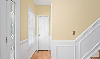 43232 WAYSIDE Cir, Ashburn, VA 20147