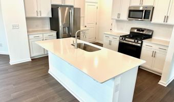 521 Morning Light Dr, Angier, NC 27501