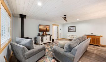 800 Reynolds Bridge Rd, Benton, TN 37307