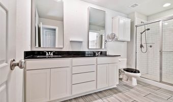 3917 SW Peachwood Dr, Bentonville, AR 72713