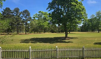 221 Fairway Cir, Americus, GA 31709