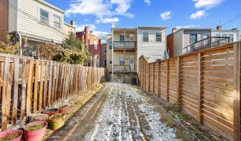 1018 11th St NE, Washington, DC 20002