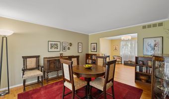 3204 Farmbrook Ct, Ann Arbor, MI 48108