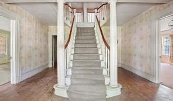 411 S Main St, Adrian, MI 49221